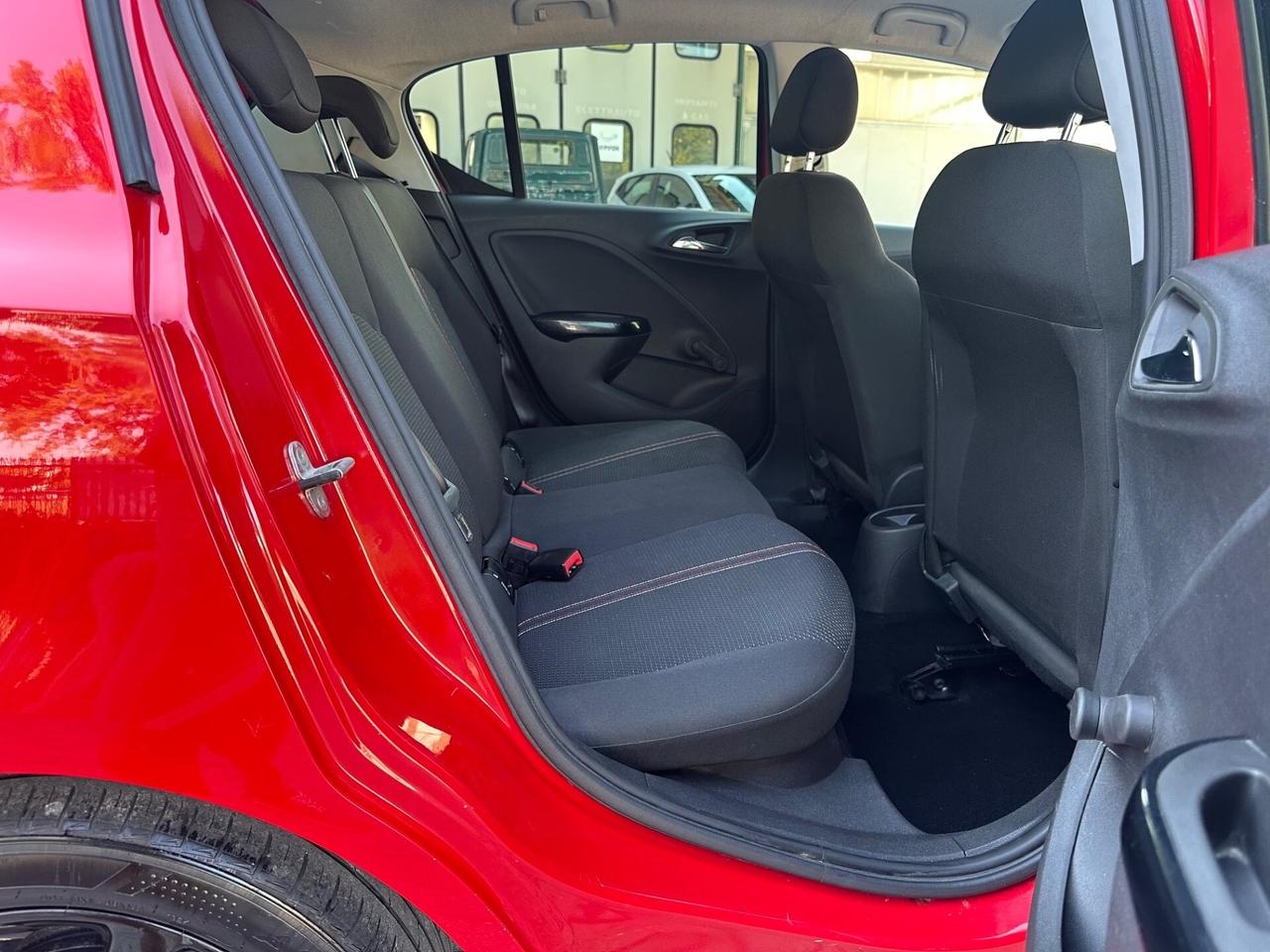 Opel Corsa 1.4 90CV GPL Tech 5 porte Black Edition