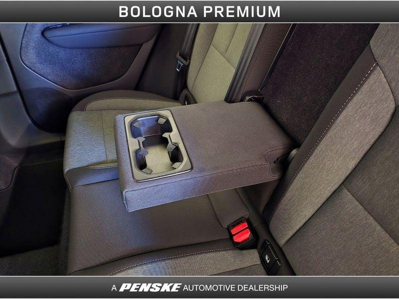 Volvo XC40 XC40 B3 automatico Core