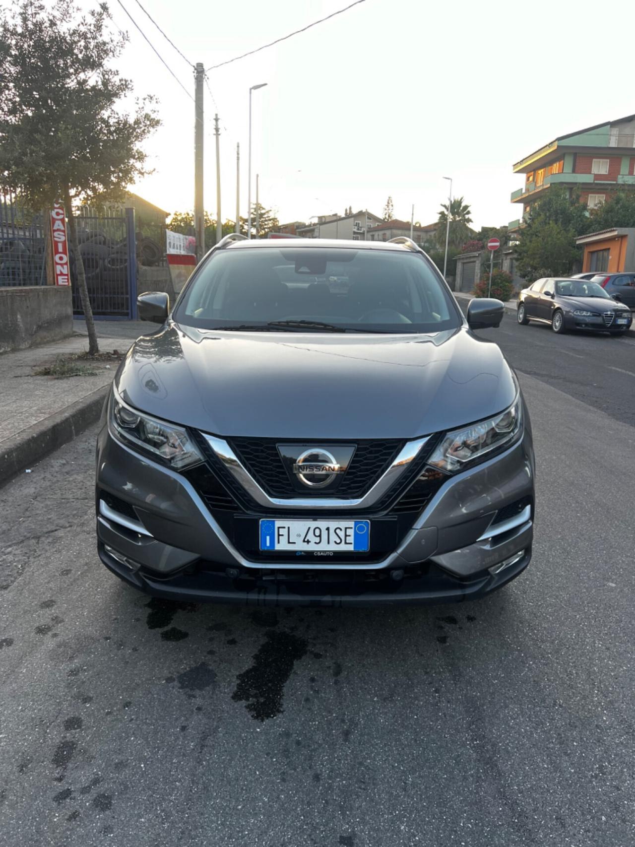 Nissan Qashqai 1.5 dCi Tekna tetto apribile