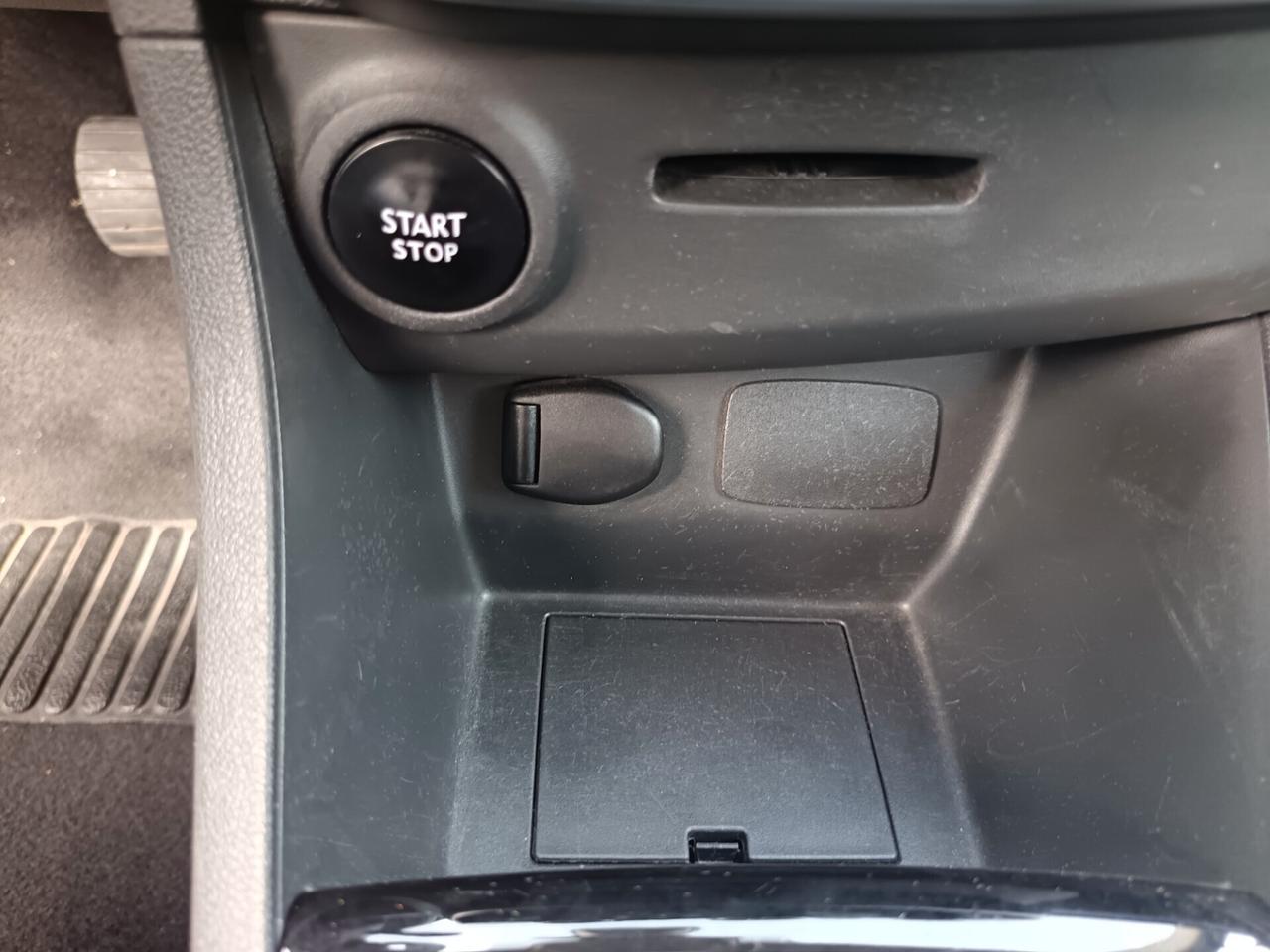 Renault Clio dCi 8V 75CV Start&Stop 5 porte Energy Life