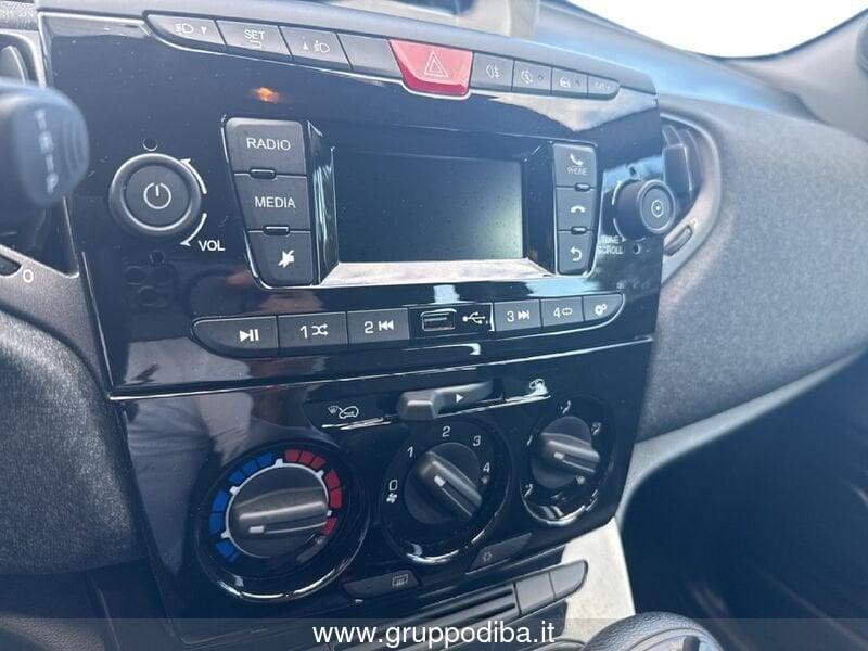 Lancia Ypsilon III 2021 1.0 firefly hybrid Silver s&s 70cv