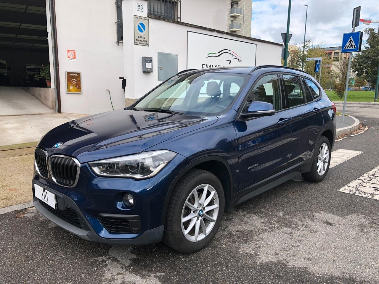 BMW X1 xDrive18d Business - AUT/NAVI/PDC/XENON