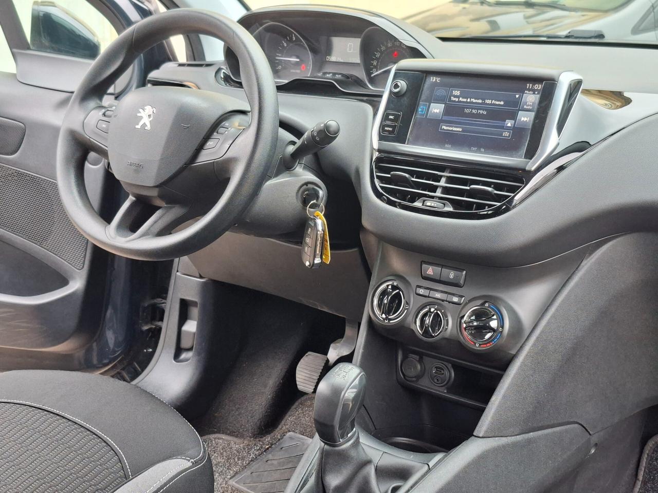 Peugeot 208 PureTech 82 5 porte Allure