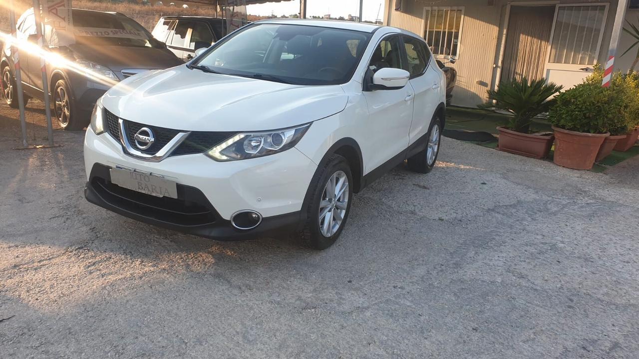 Nissan Qashqai 1.5 dCi DPF Acenta