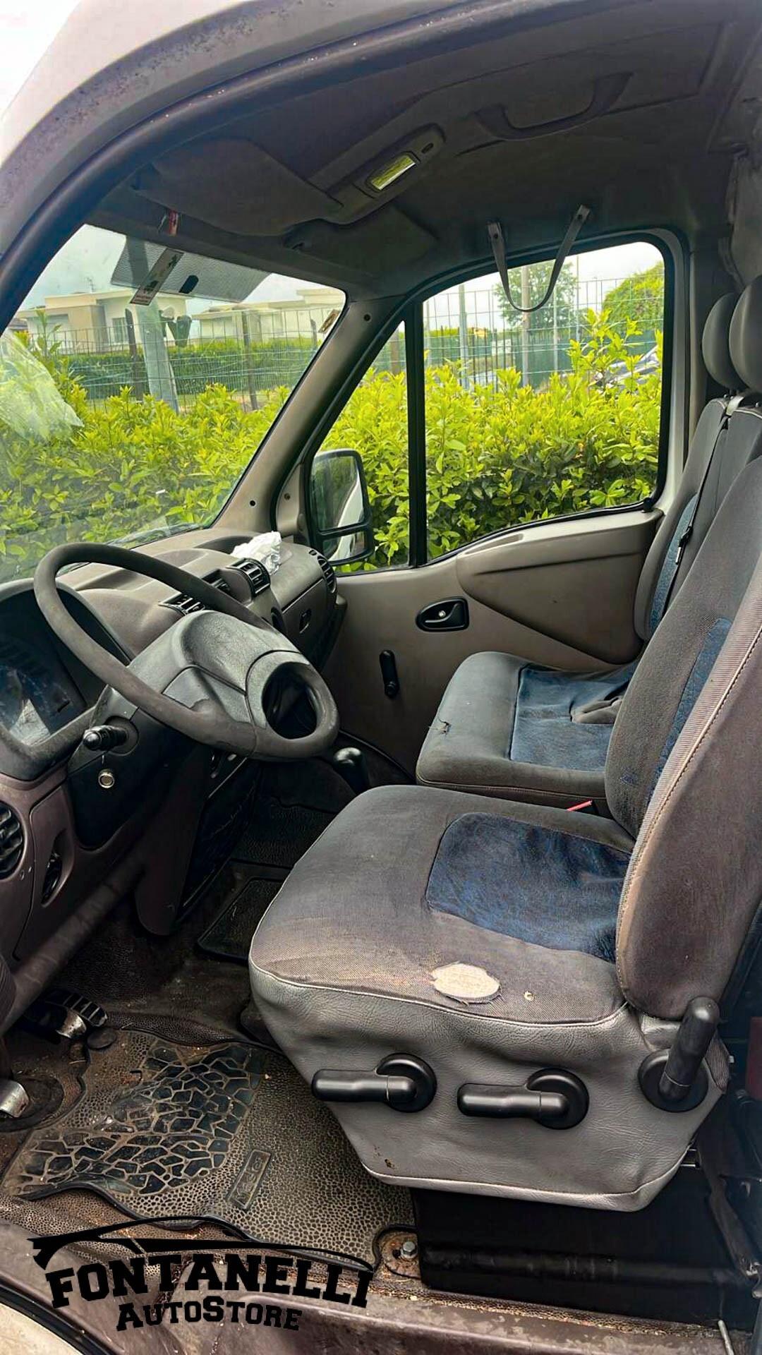 Renault Master t33