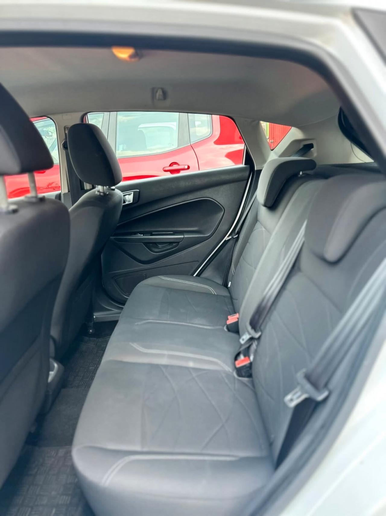 Ford Fiesta 1.0 80CV 5 porte Titanium NEOPATENTATI