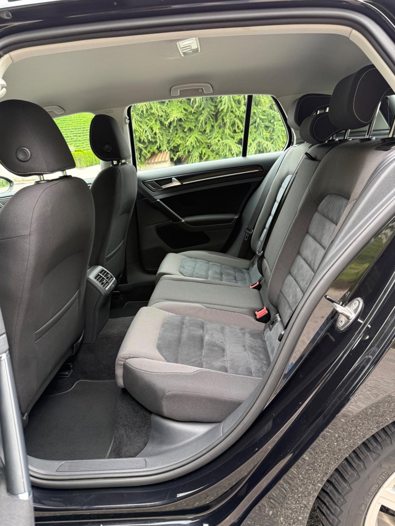 Volkswagen Golf 2.0 TDI 5p. Highline BlueMotion Technology