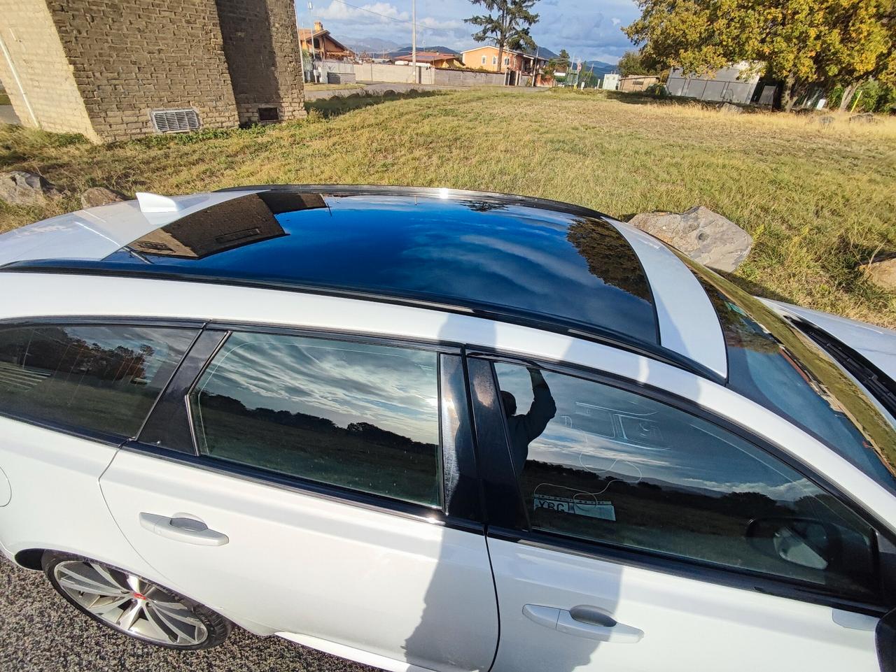 Jaguar XF Sportbrake 2.0 D 180 CV AWD aut. R-Sport