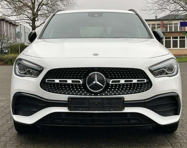 Mercedes-Benz GLA 200 D NIGHT PACK AMG PREMIUM LED NAVI KAMERA MBUX