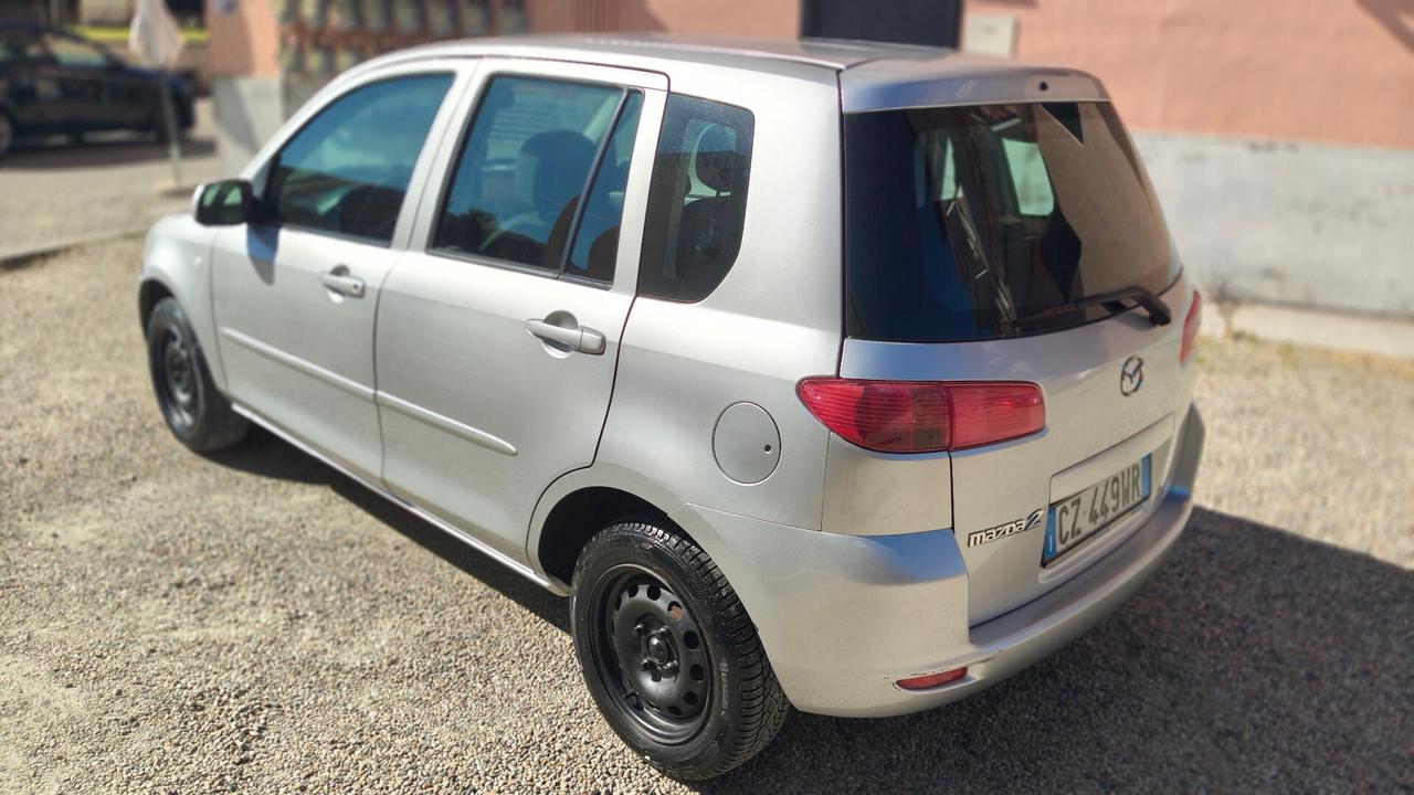 Mazda 2 1.2 16V 5p. Cub