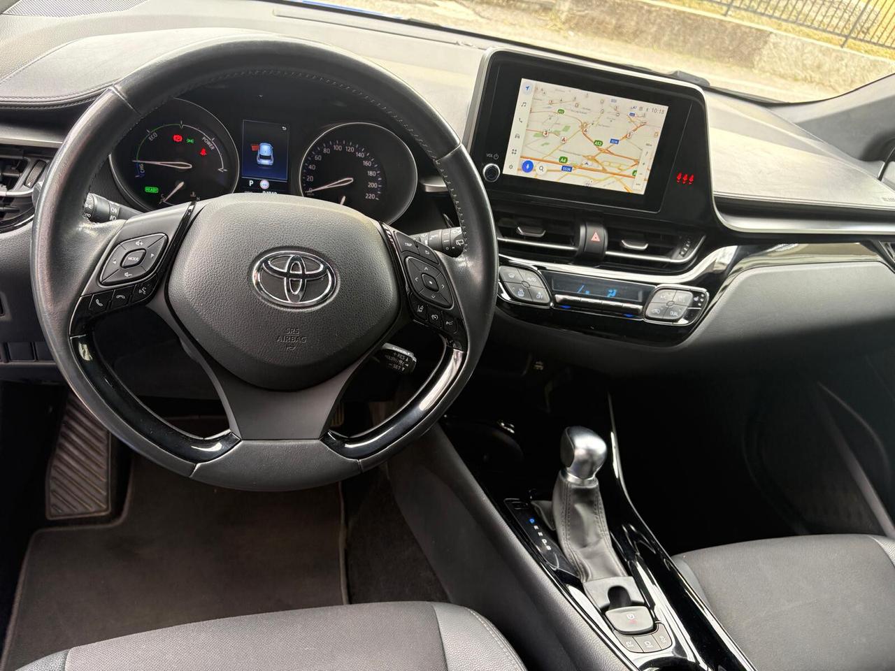 Toyota C-HR 1.8 Hybrid E-CVT Trend
