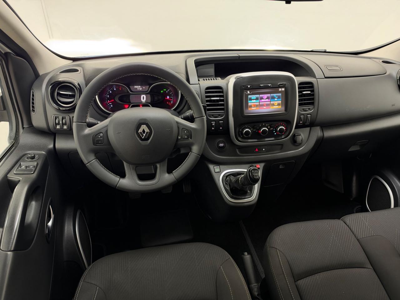 Renault Trafic 2.0 dCi 145CV 9Posti
