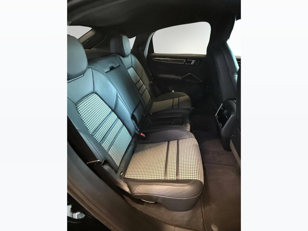 PORSCHE Cayenne Coupe 2019 - Cayenne Coupe 3.0 tiptronic