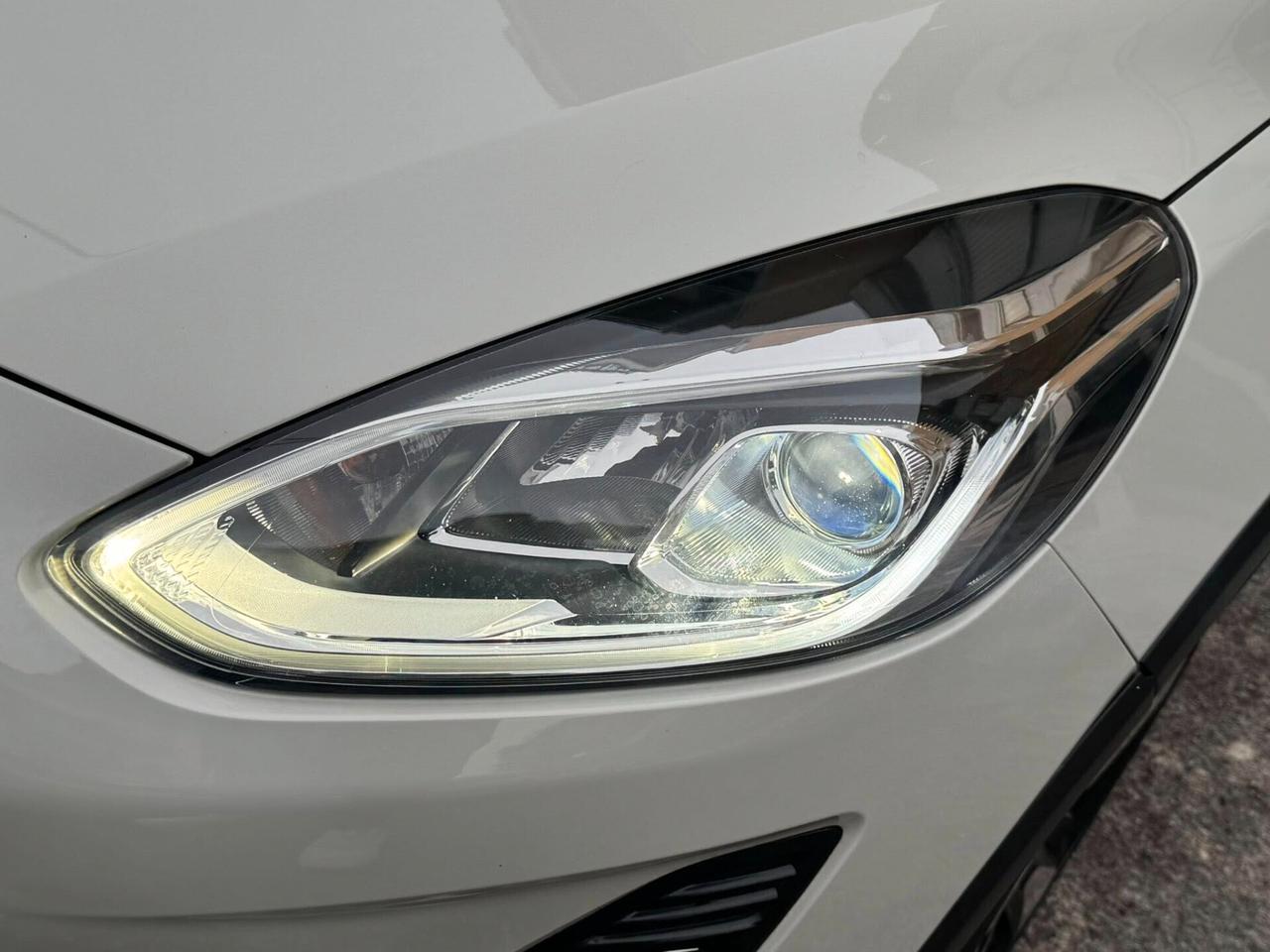 FORD FIESTA 1.5 TDCI 85 CV. NAVI+CERCHI+BIXENO