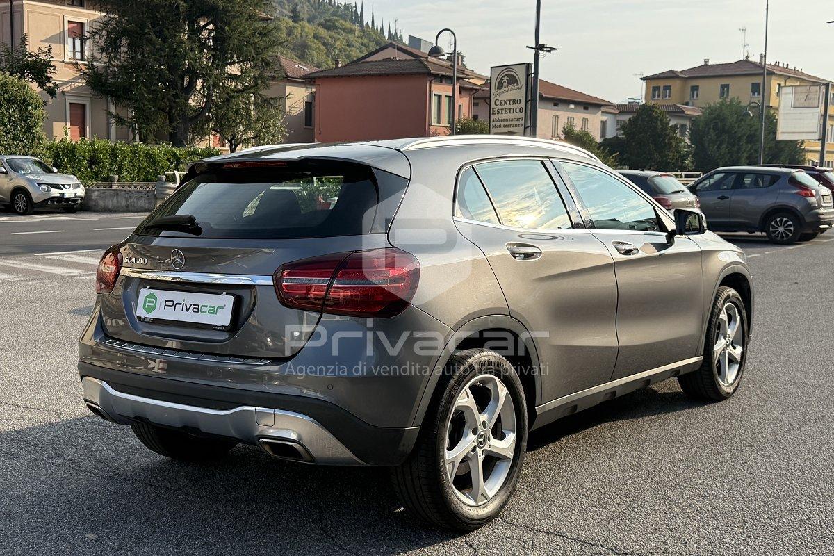 MERCEDES GLA 180 Sport