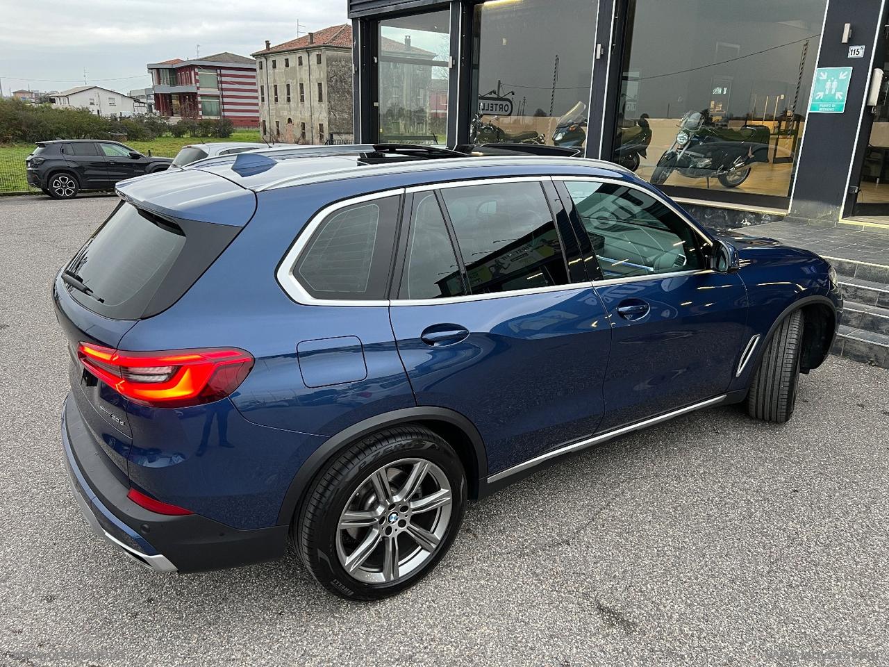 BMW X5 xDrive30d xLine
