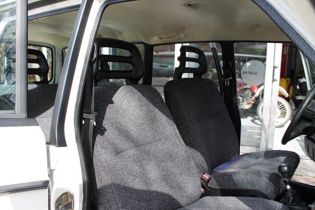 VOLVO 240 2.0 cat Station Wagon Polar