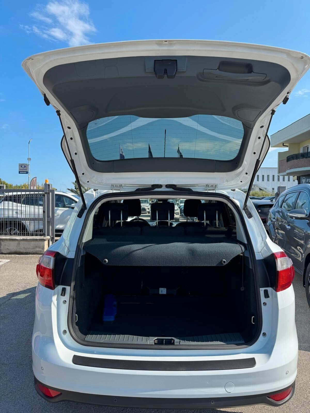 Ford C-Max 1.0 EcoBoost 100CV Titanium