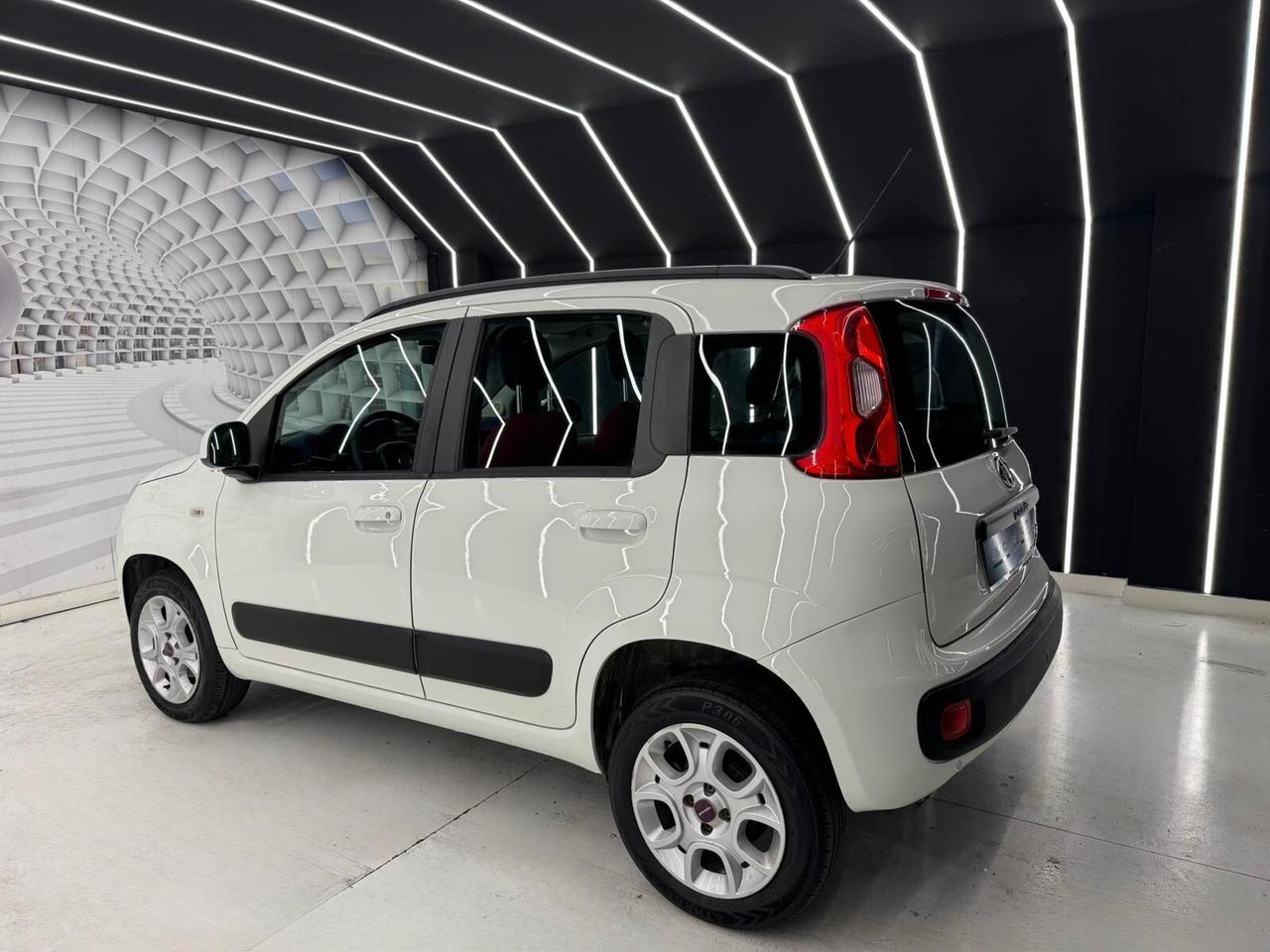 Fiat Panda 0.9-KM CERTIFICATI-PERMUTE-12 MESI DI GARANZIA