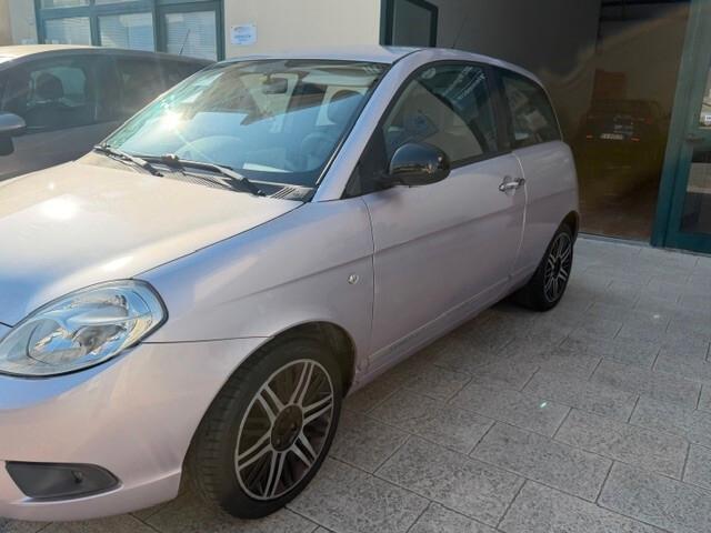 Lancia Ypsilon 1.2 69 CV Elle 11.2010 ok nep cv 116000