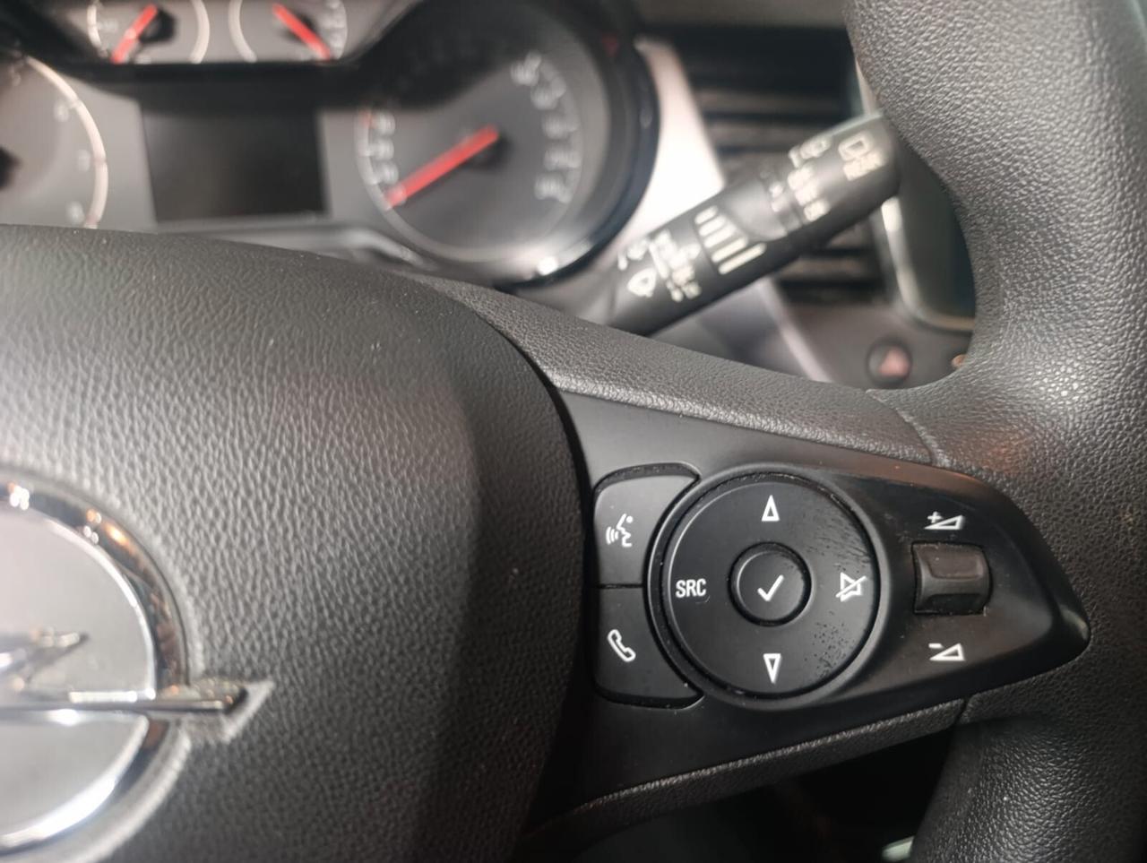 Opel Crossland X del 2020 benzina 70.000 km