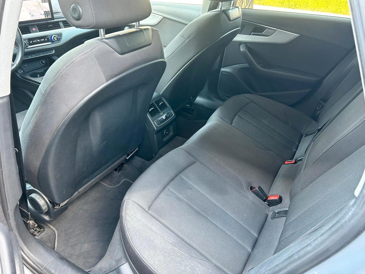 Audi A4 Avant 40 TDI S tronic
