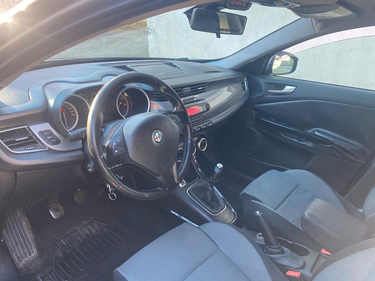 Alfa Romeo Giulietta 2.0cc diesel (PRIVATO)-2011