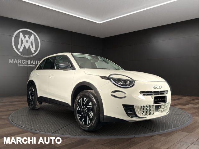 FIAT 600 Hybrid 110 CV DCT MHEV (Pack Comfort)