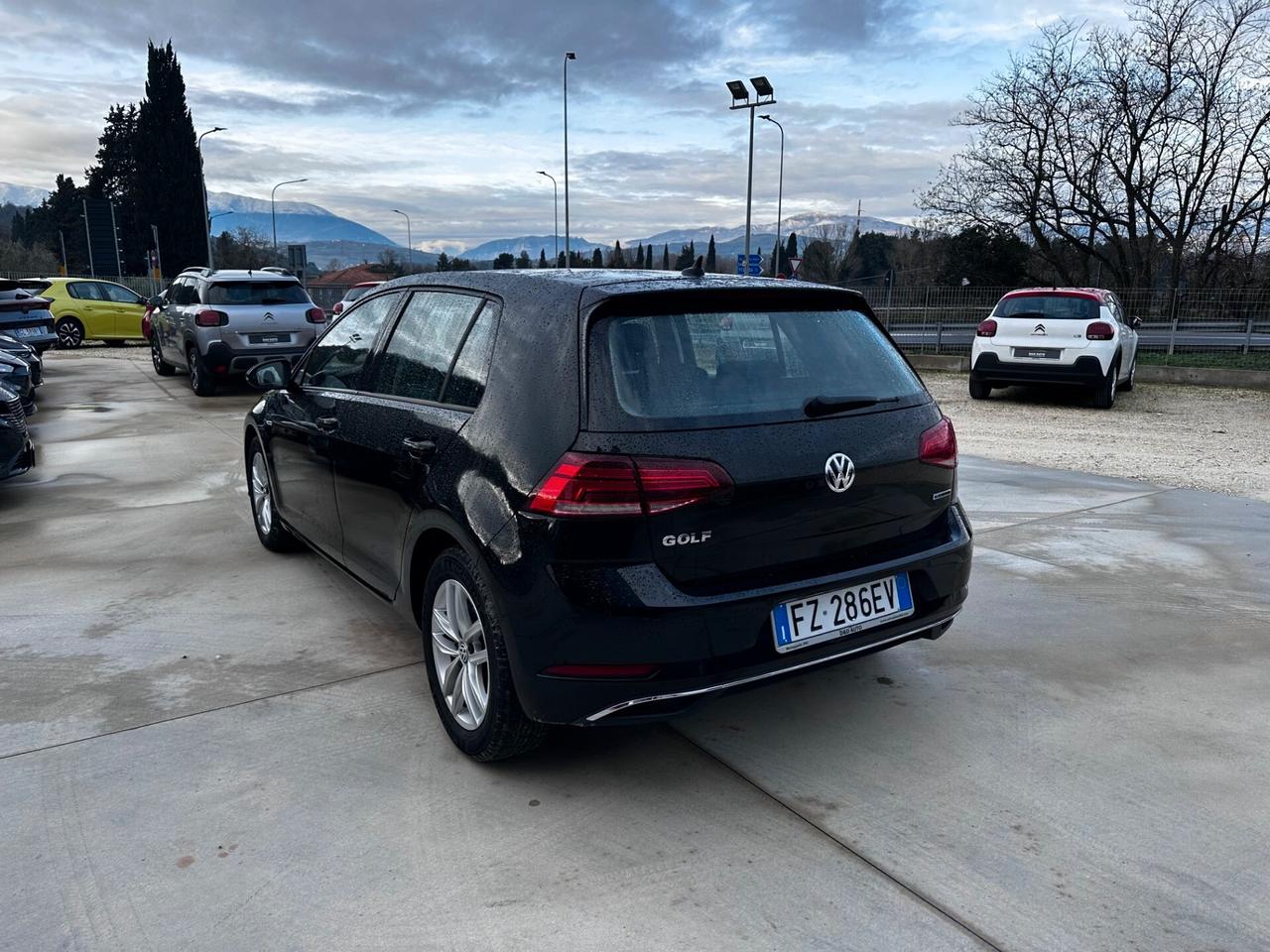 Volkswagen Golf 1.5 TGI 130CV DSG HIGHLINE