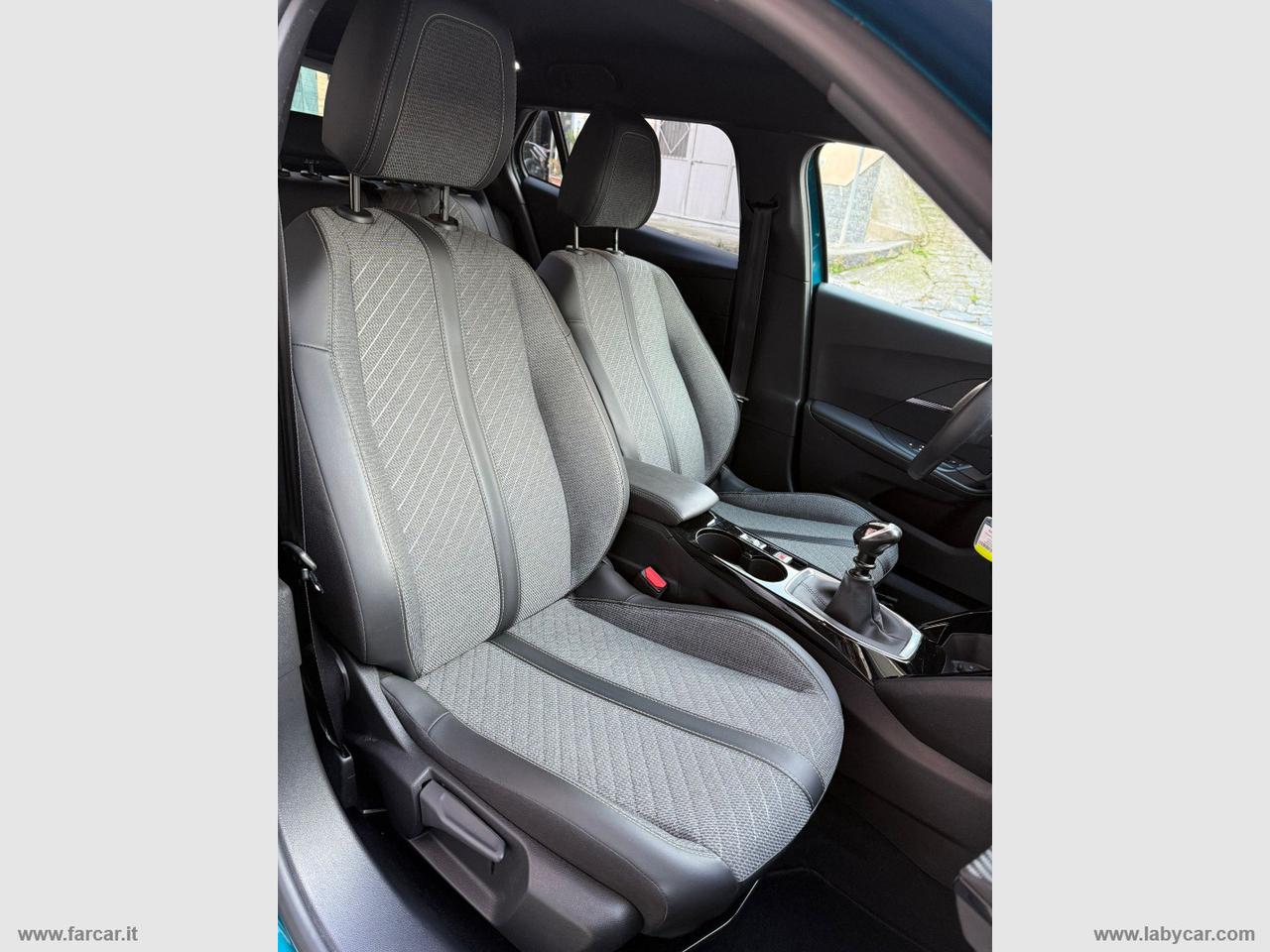 PEUGEOT 2008 PureTech 100 S&S Allure