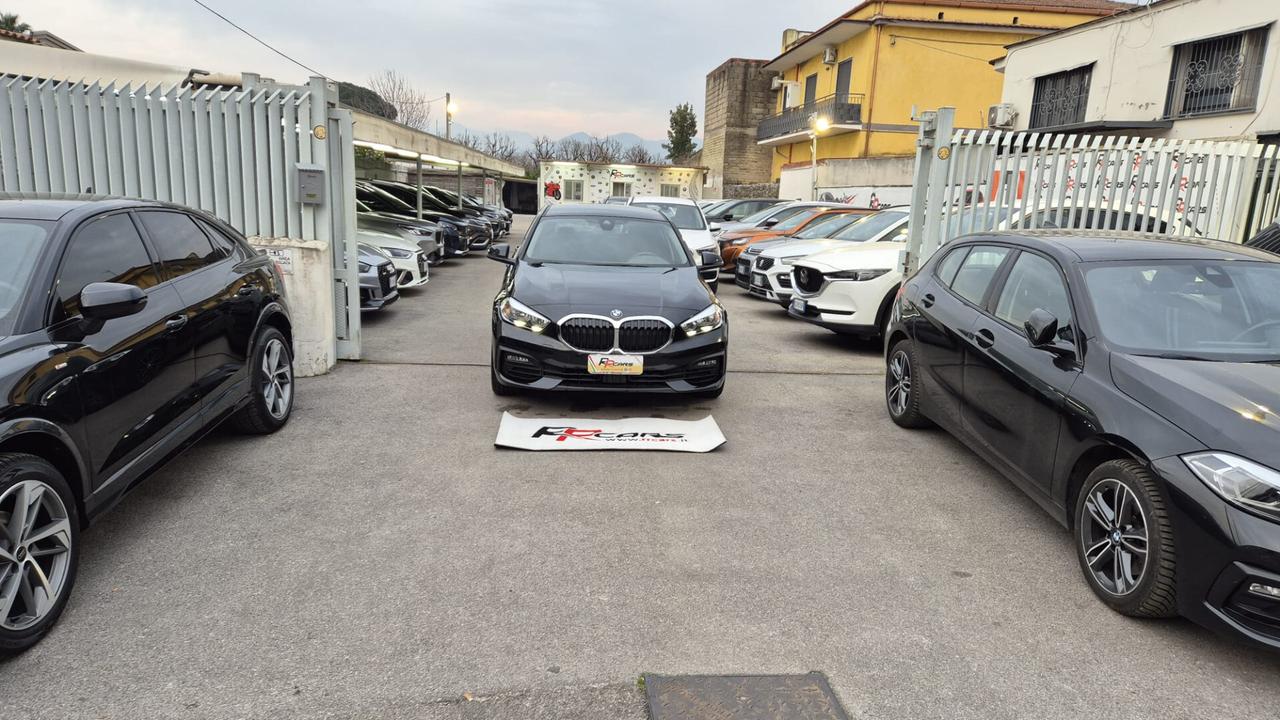 Bmw 116 116d 5p. Advantage