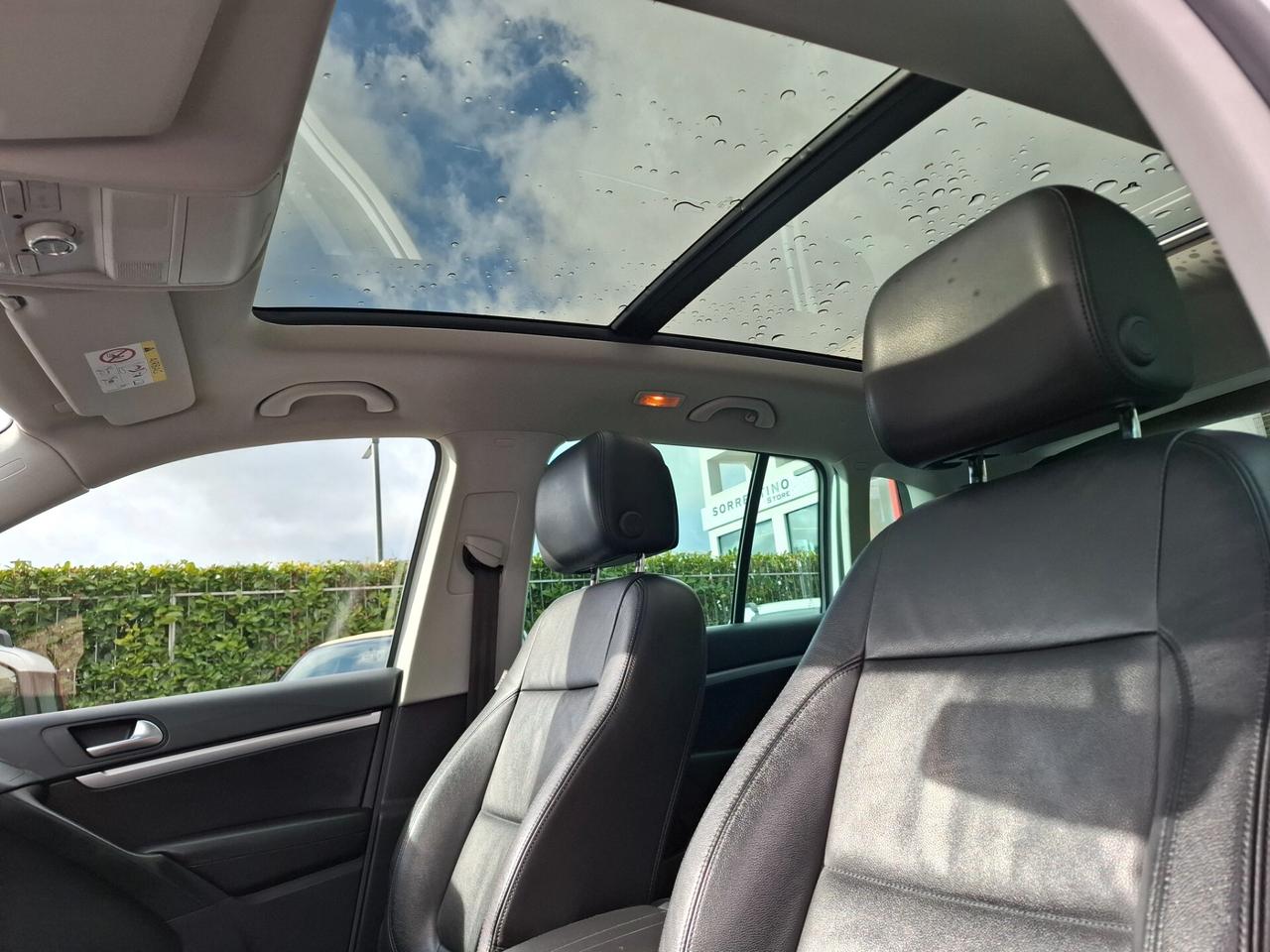 Volkswagen Tiguan 2.0 TDI 177 CV 4MOTION DSG R-Line BlueMotion Tech.