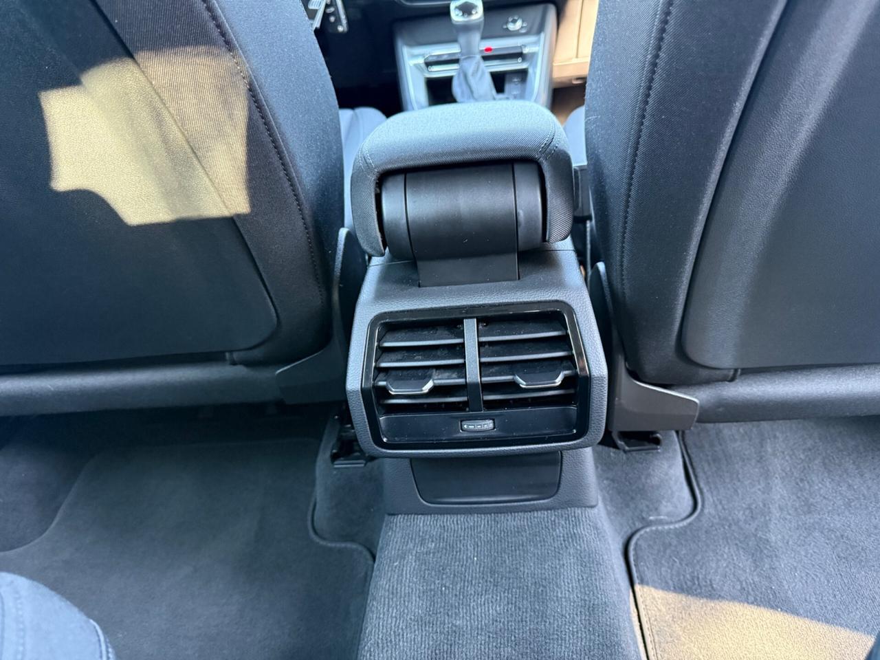 Audi Q3 45 TFSI e S tronic Business