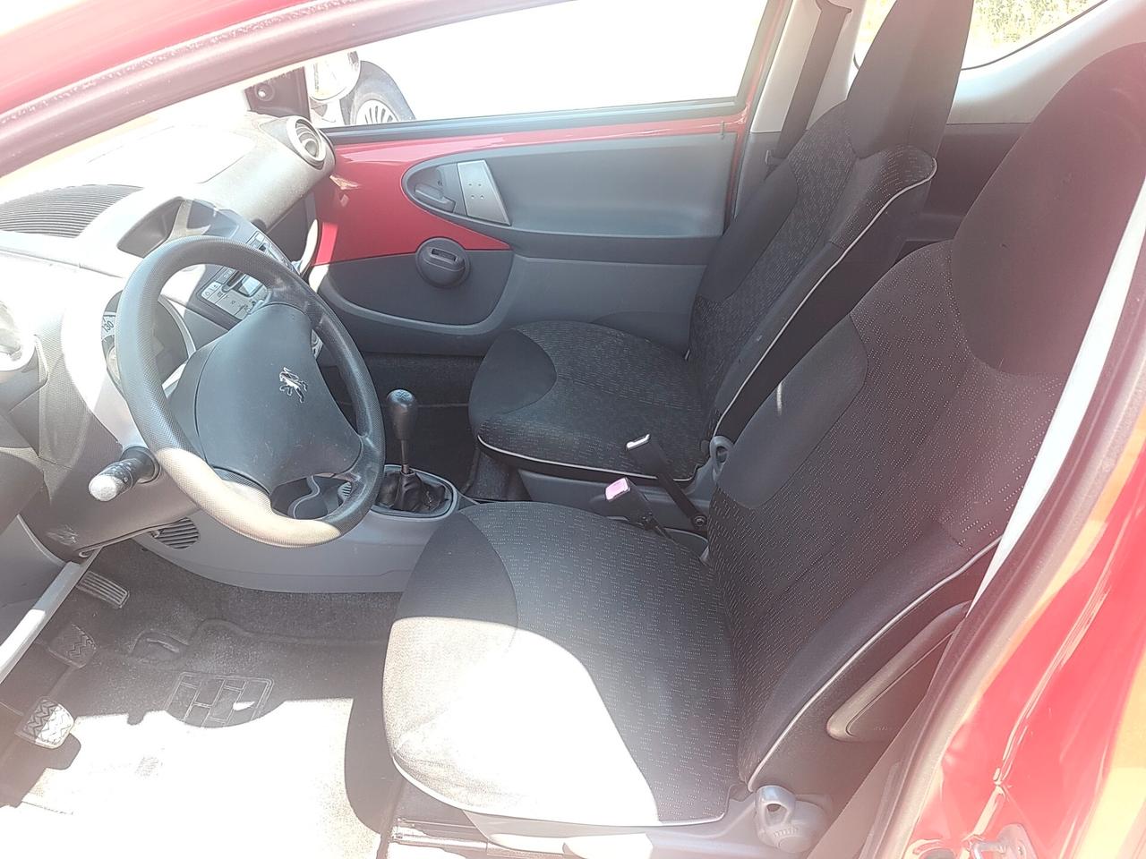 Peugeot 107 1.0 68CV 3p. 2010