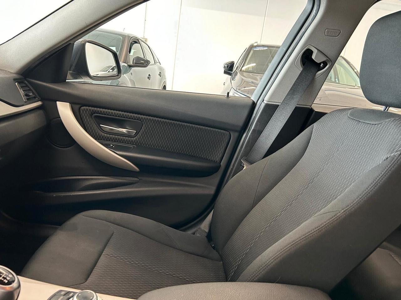 Bmw 320 d Touring BUSINESS ADVANTAGE 6mt