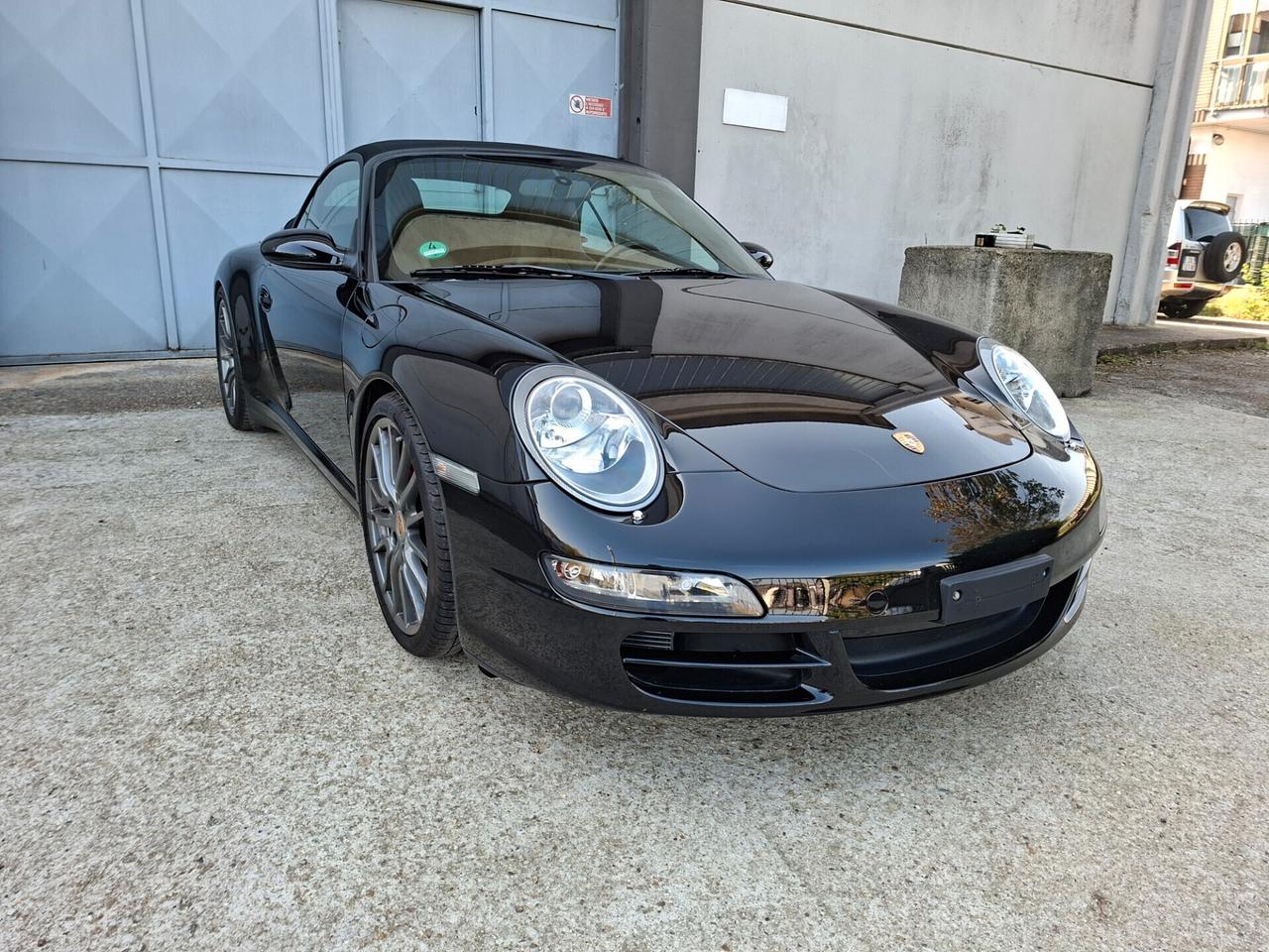 Porsche 911 997 Carrera 4S Cabriolet