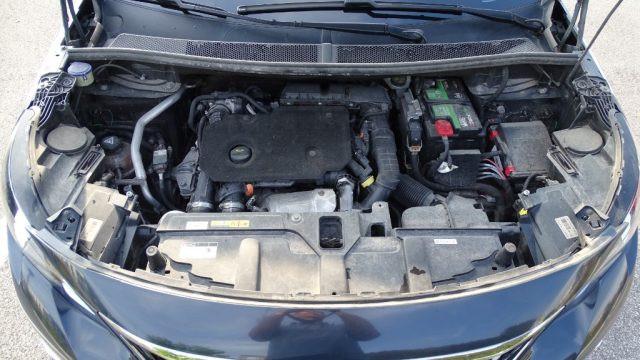 PEUGEOT 3008 BlueHDi 130 S&S Automatica "Business", Garanzia..
