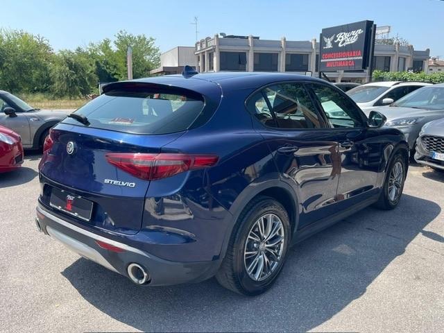 Alfa Romeo Stelvio 2.2 Turbodiesel 190 CV AT8 Q4 Super