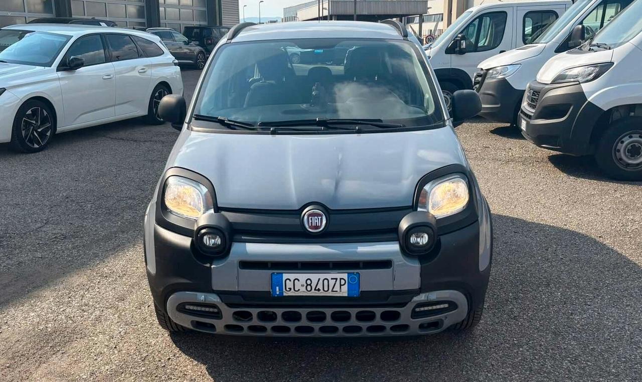 Fiat Panda 1.0 FireFly S&S Hybrid City Cross