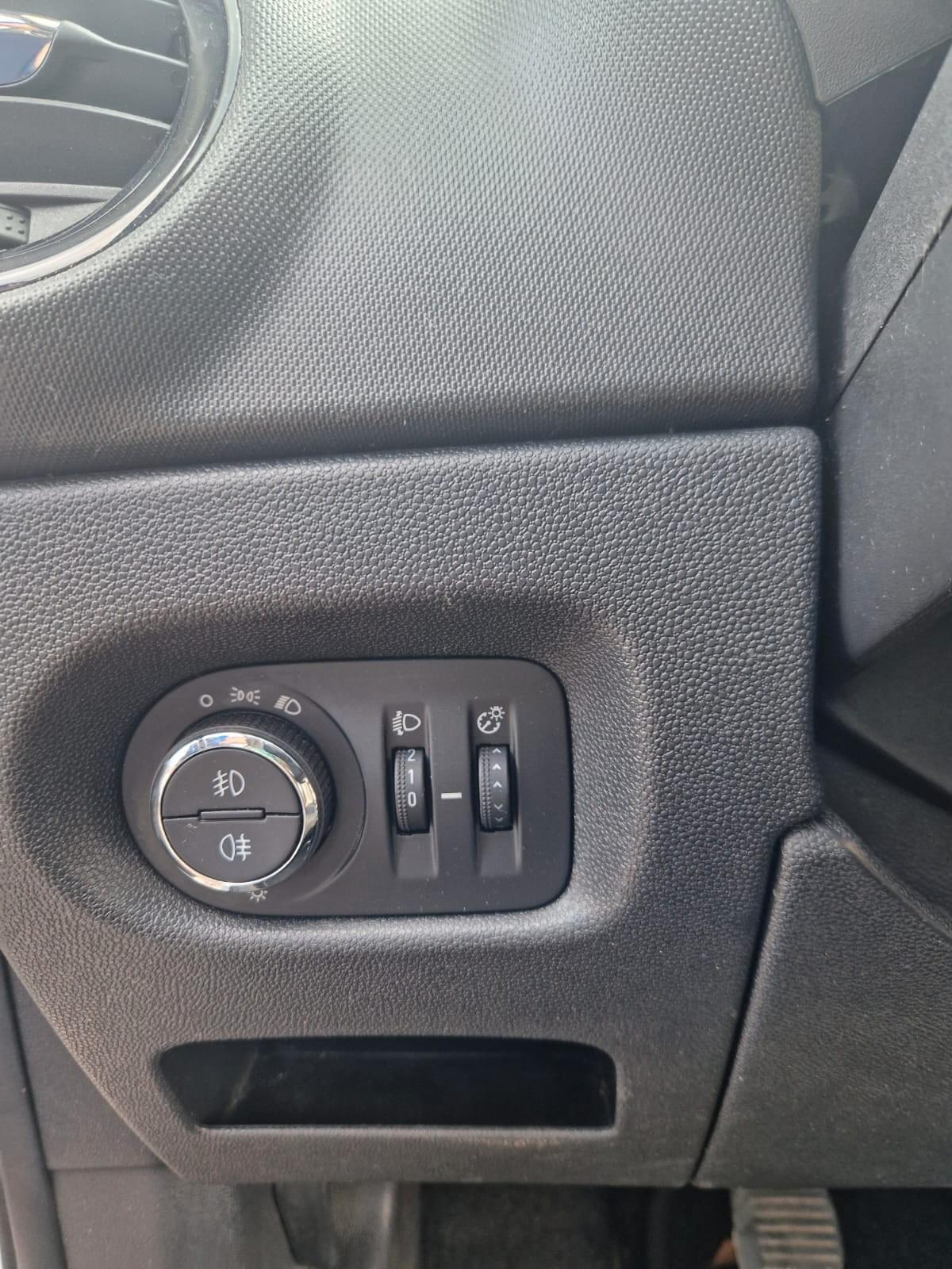 Opel Corsa 1.2 85CV 5 porte GPL-TECH One OK NEO PATENTATI