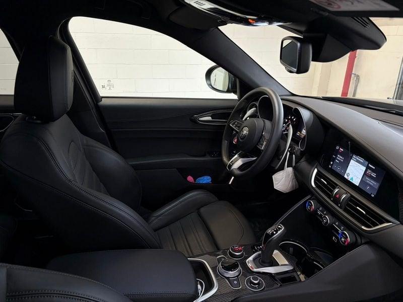 Alfa Romeo Giulia 2.9 V6 510 CV Quadrifoglio AT8