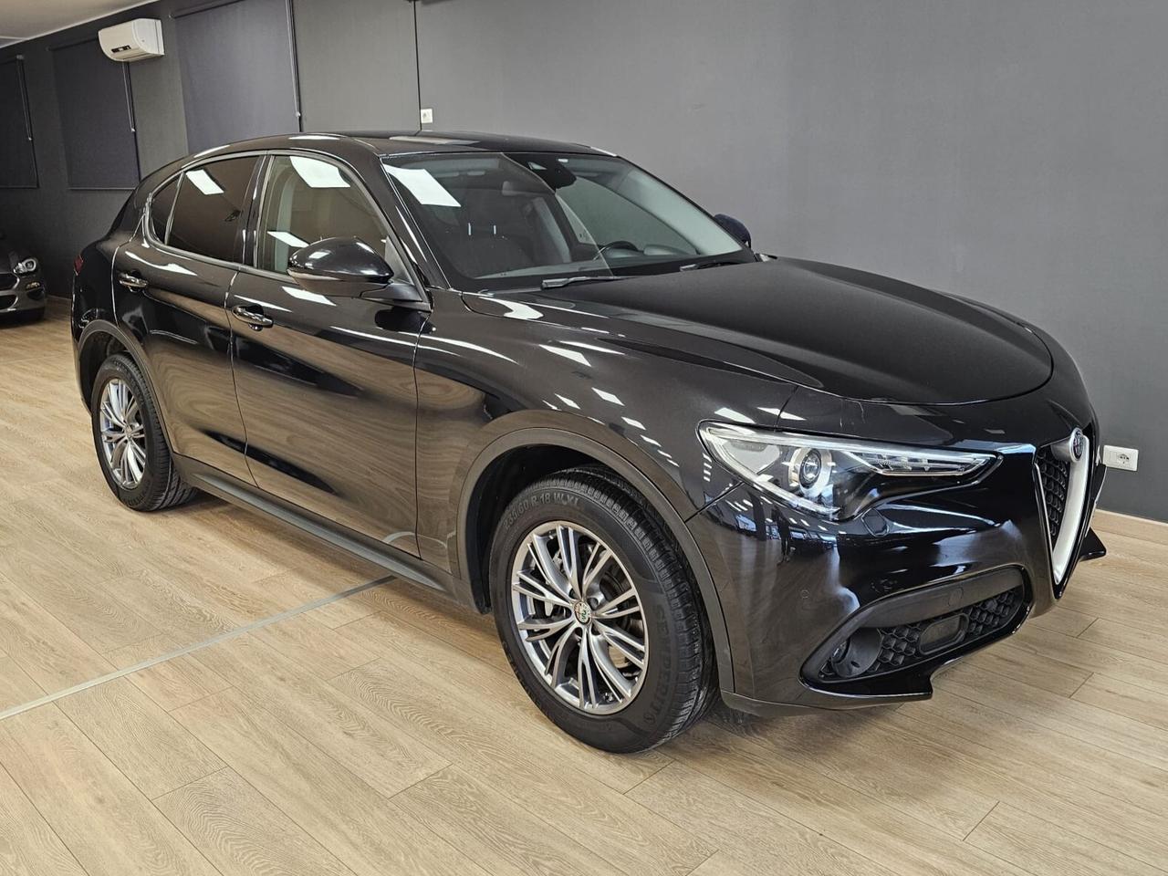 Alfa Romeo Stelvio 2.9 Bi-Turbo V6 510 CV AT8 Quadrifoglio