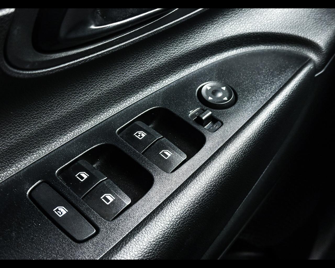 HYUNDAI I20 PE MY25 1.2 MT CONNECTLINE