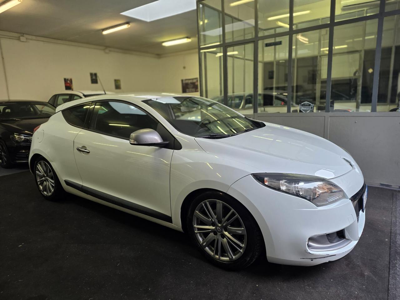 Renault Megane Mégane Coupé 1.5 dCi 110CV EDC GT Line