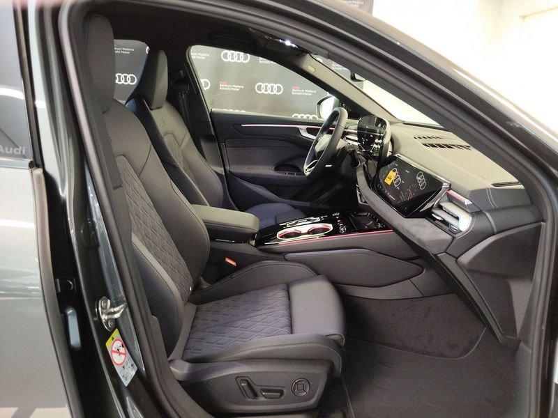 Audi A6 Avant TDI quattro 150 kW S tronic S line edition
