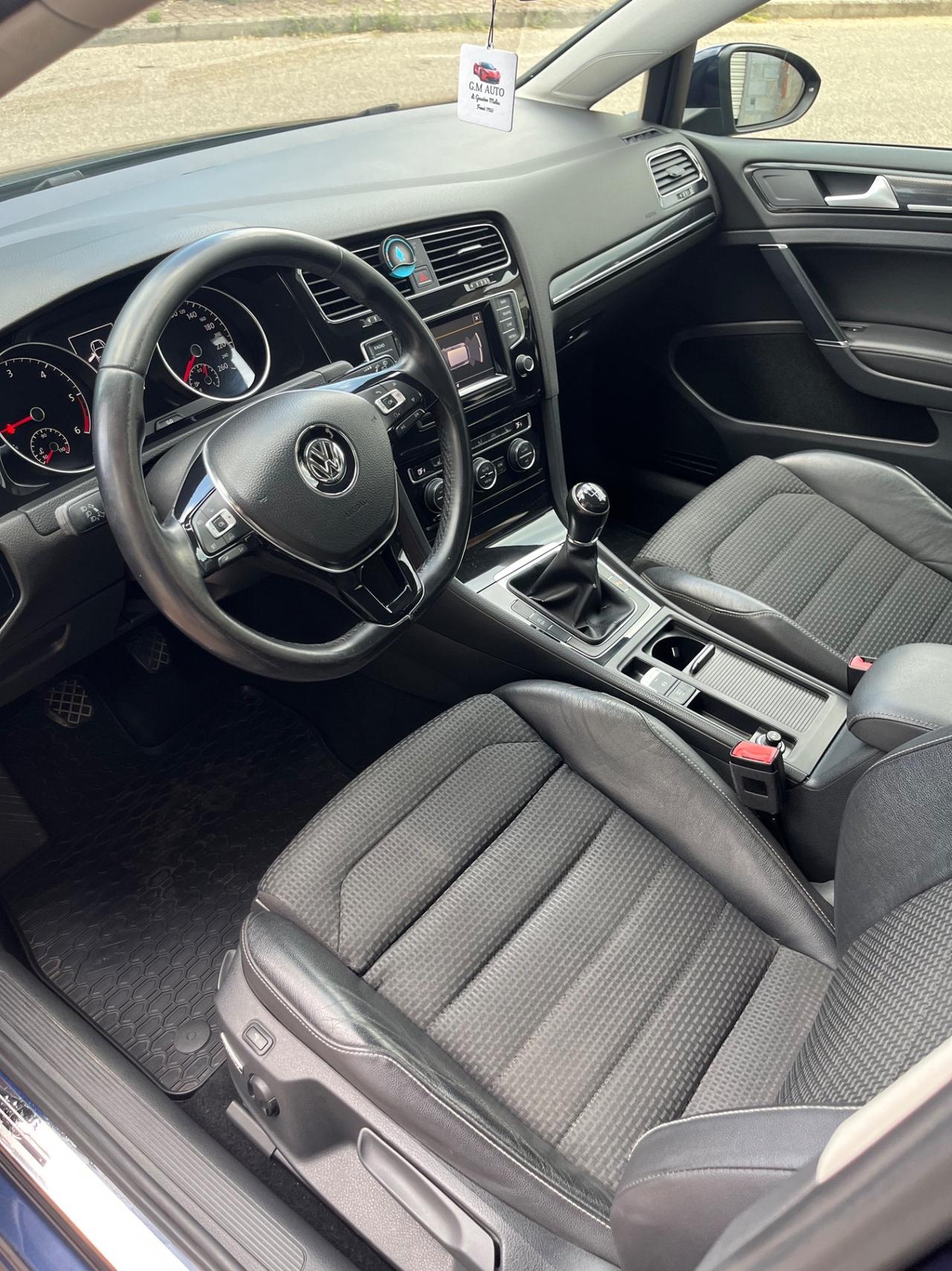 Volkswagen Golf 2.0 TDI 5p. Highline BlueMotion Technology
