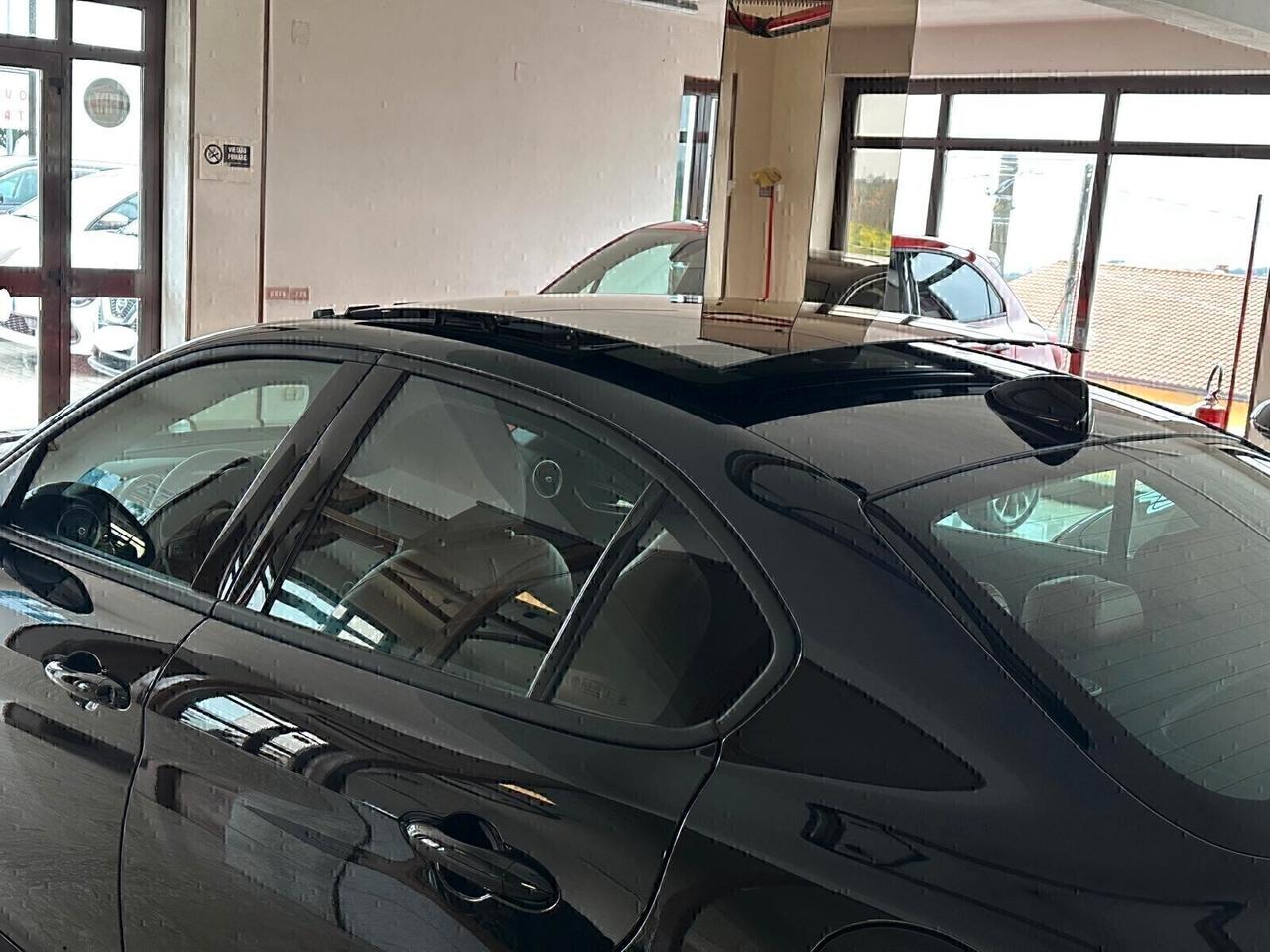 Alfa Romeo Giulia Q4 2.2 TURBODIESEL 210 cv. AT8 TI (KM 0)