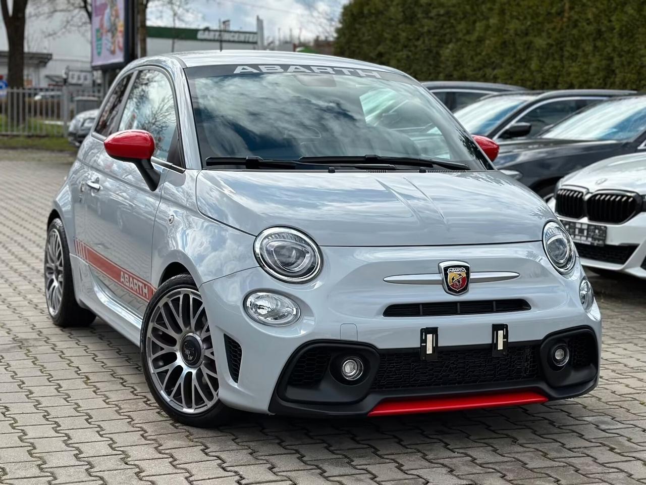 Abarth 595 1.4 Turbo T-Jet Sedili sportivi Apple CarPlay