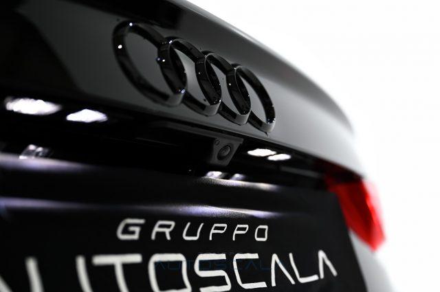 AUDI Q3 SPB 35 TDI 150cv Black Line S Tronic S Line