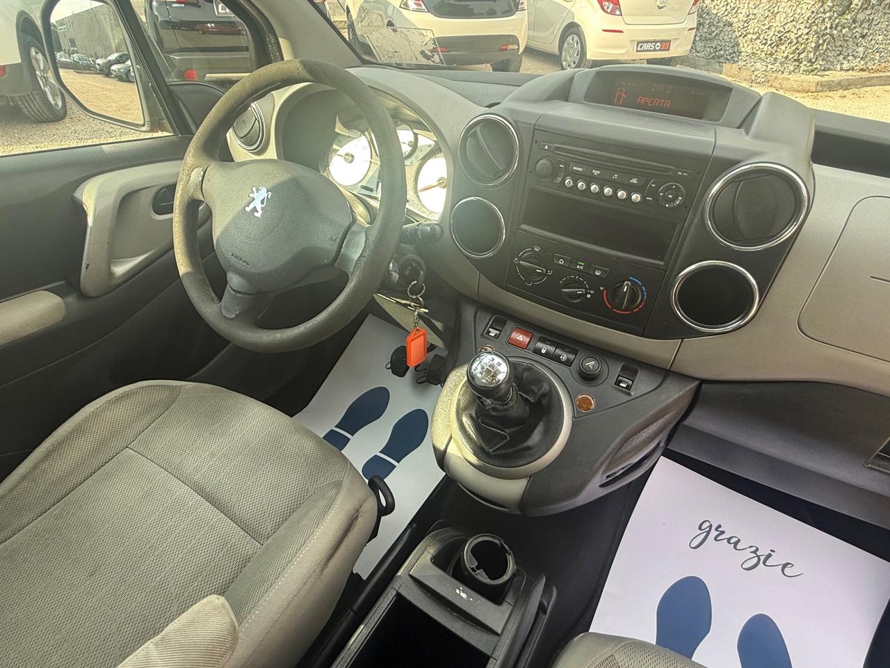 Peugeot Partner Tepee 1.6 HDi 92CV Outdoor